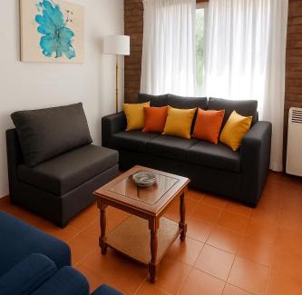 Villa Carlos Paz Casa | Hermosa Casa en el Centro, con Cochera