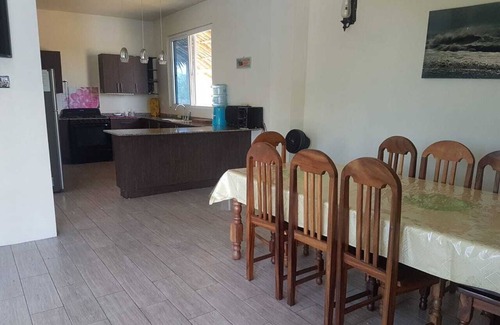 Monterrico Chalet De Esquí | Hermosa casa en el Gariton Monterrico, cerca de la playa