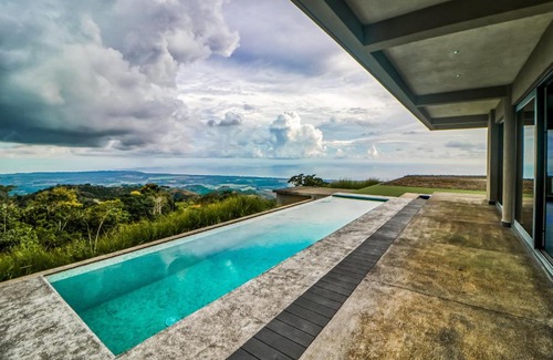 Jaco Casa | Hermosa Clouds One Bedroom