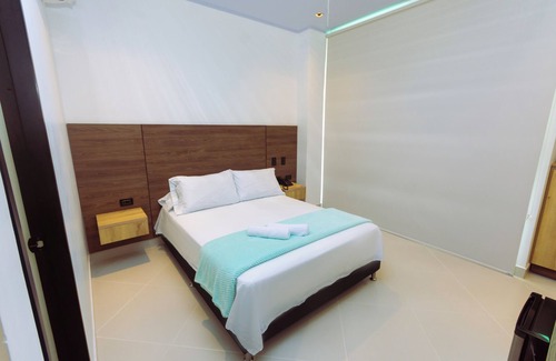 La Dorada Cama Y Desayuno | Hermosa Habitación Cerca a La Hacienda Nápoles