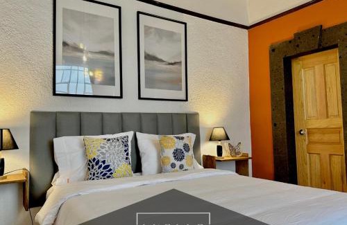 Downtown Mexico City Casa | Hermosas Habitaciones en Casona Colonial Mexicana