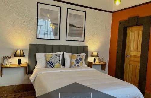 Downtown Mexico City Casa | Hermosas Habitaciones en Casona Colonial Mexicana