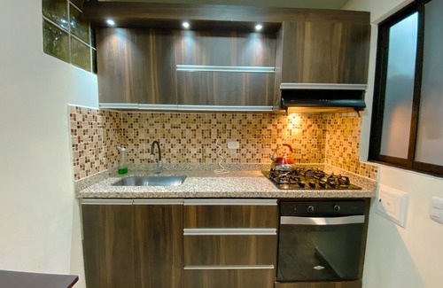 Pereira Apartamento | HERMOSO APARTAMENTO CON TERREZA UBICADO EN EL CENTRO DE PEREIRA, PARA 6 PERSONAS
