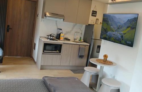 La Carolina Apartamento | Hermoso Estudio en la carolina Piso 13 con vista!
