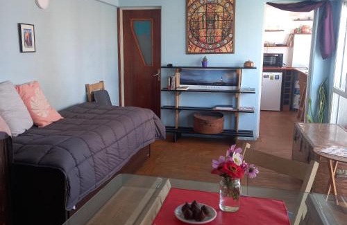 La Perla Apartamento | Hermoso monoambiente con vista al mar en La Perla , Mar del Plata