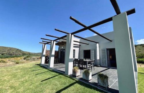 Port Beaufort Casa | Heron Cottage - Living The Breede