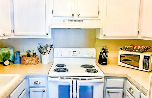 Mount Pleasant Casa | Herons' Haven