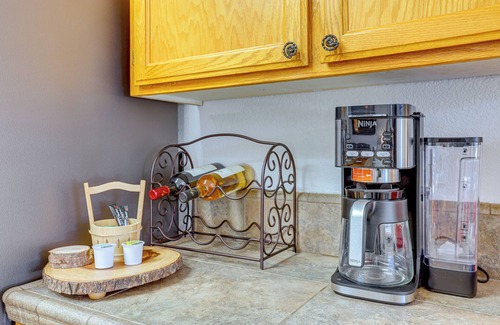 Hesperia Casa | Hesperia Home: Near Mojave River & Hiking Trails!