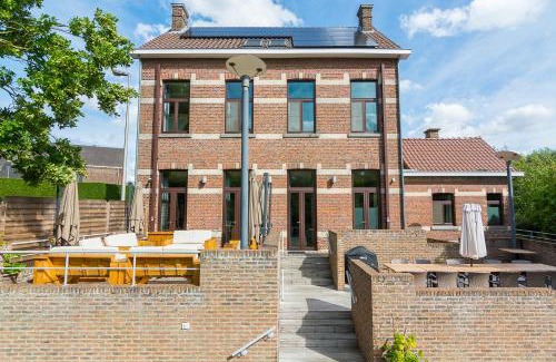 Opoeteren Casa | Het Dorpshuys - vakantiewoning tot 12 personen