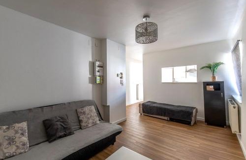 Longeville-les-Metz Apartamento | Hexagone Wifi Un Séjour à Part