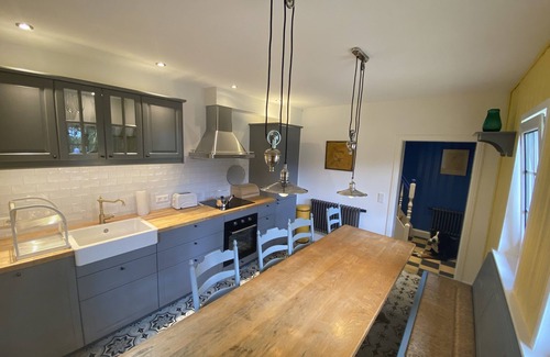Wernigerode Cabaña | Hexenhaus - Carlshäuser in the Harz Mountains historic vacation home in a secluded location on the Brocken