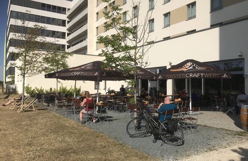 Kelsterbach Hotel | Hey Lou Hotel Frankfurt Airport