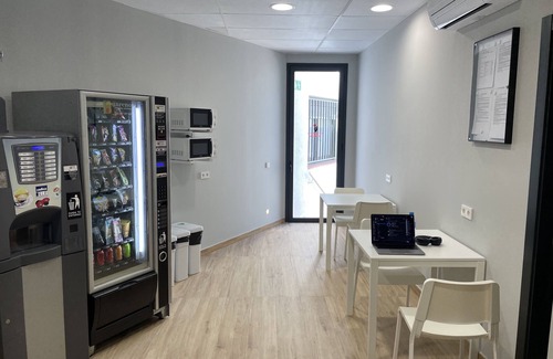 Cerdanyola del Valles Casa | Hey Rooms
