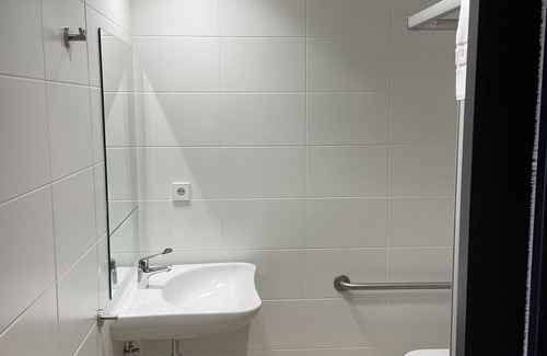 Cerdanyola del Valles Casa | Hey Rooms