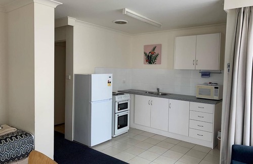 Lakes Entrance Hotel | Heyfield Motel & Apartments