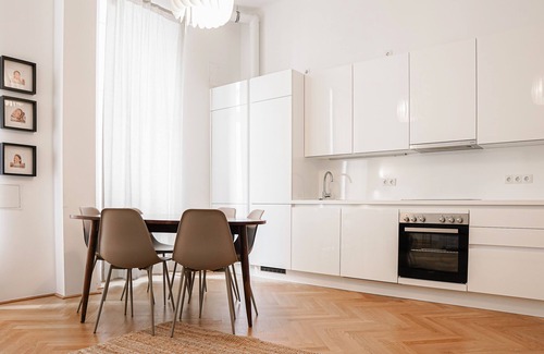 Matzleinsdorf Apartamento | HeyMi Apartments Zentagasse
