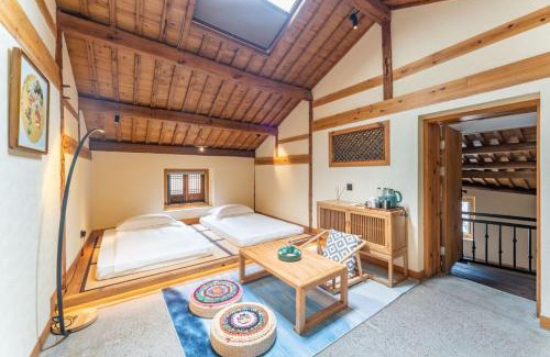 Yi County Cama Y Desayuno | Hezetang Cultural Boutique Homestay