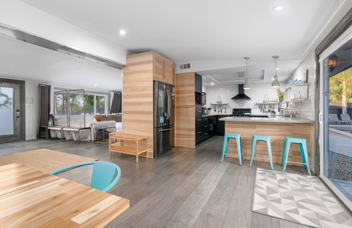 Vista Casa | Retiro costero de estilo HGTV!