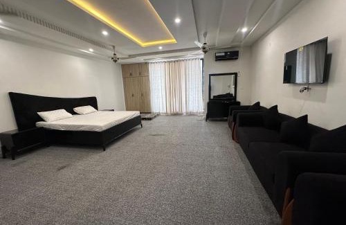 Fatehjang Casa | HH Haven Guest House Faisal Town Islamabad
