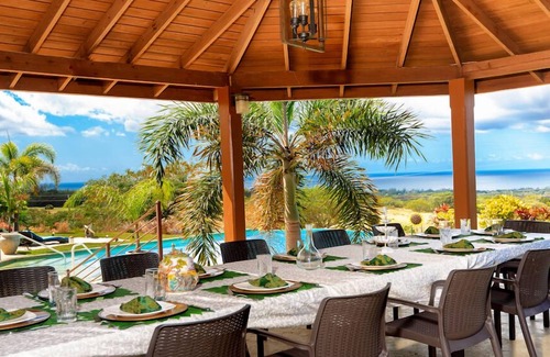 Prospect Villa | Hi-end 7 bedroom luxury villa situated on hilltop with jacuzzi