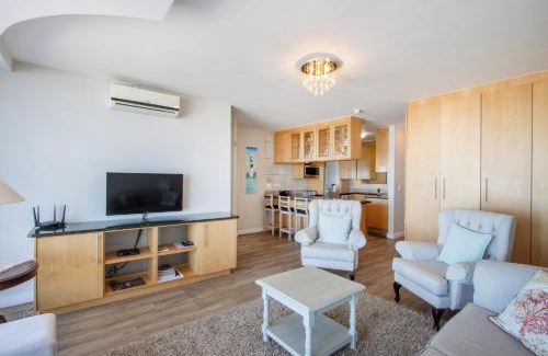 Strand Apartamento | Hibernian Towers 309 Strand - Luxury Self Catering
