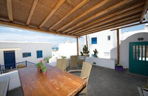 Mykonos Casa | Hibiscus Rosa Mykonos