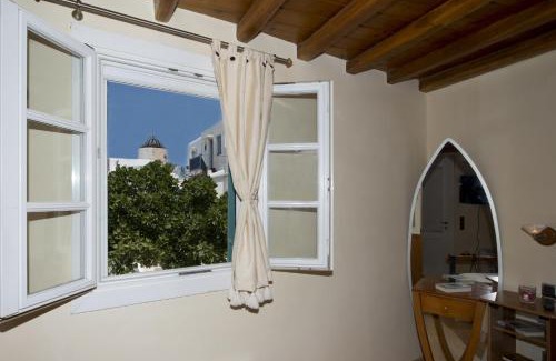 Mykonos Casa | Hibiscus Rosa Mykonos