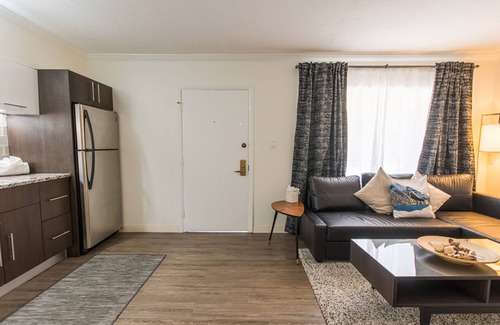 Sarasota Apartamento | Hibiscus Suites - Gateway to Siesta Key