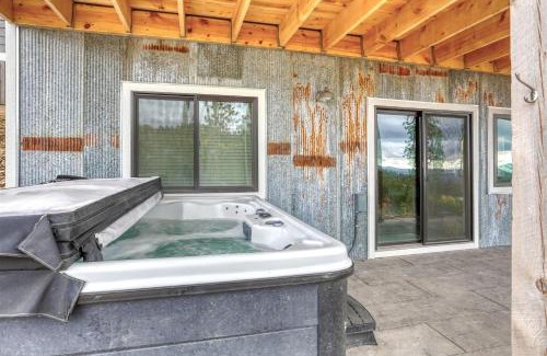 Lead Casa | Hickok`s Bluff