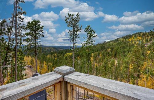 Lead Casa | Hickok`s Bluff