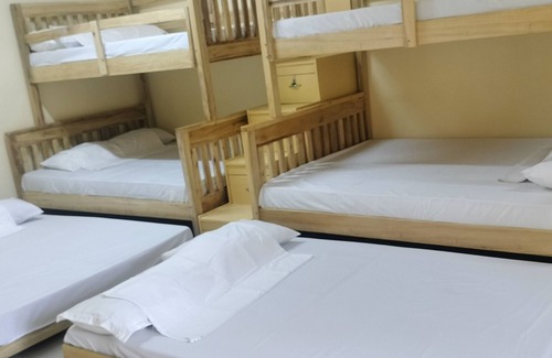 Pundaquit Hotel | Hidaway