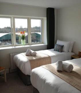 Malahide Casa | Hidden Acres- Deluxe Double & Single Room