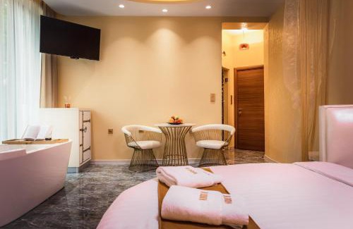 Plovdiv Center Hotel | Hidden Bank: Pearls