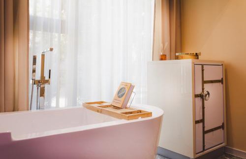 Plovdiv Center Hotel | Hidden Bank: Pearls