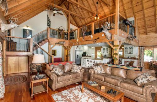 Rutherfordton Casa | Hidden Cove