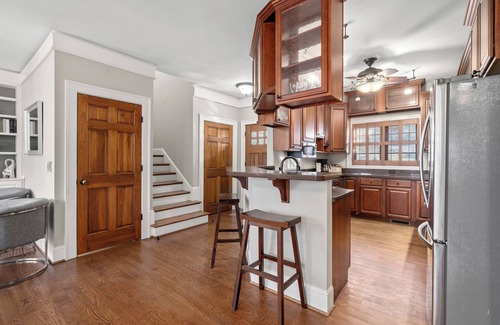 Asheville Casa | Hidden Creek Craftsman Retreat: A Tranquil Asheville Retreat with Hot Tub