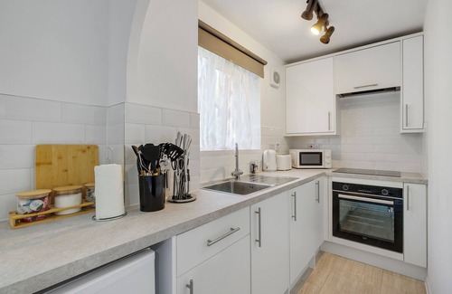 Tottenham Hale Apartamento | Hidden gem;10 minutes from Tottenham Stadium with free parking and fast WIfI