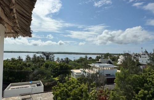 Shela Casa | Hidden Gem 5 Bed Villa in Shela with Pool and AC