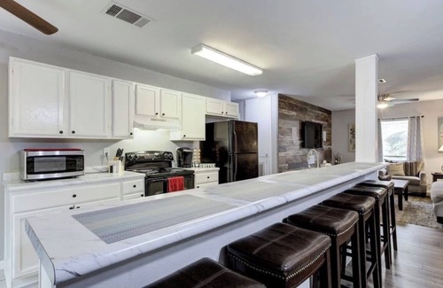Heritage Casa | HIDDEN GEM! - CLOSE TO SEAWORLD AND LACKLAND AFB