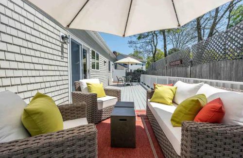 West Hyannisport Casa | Hidden Gem Hideaway
