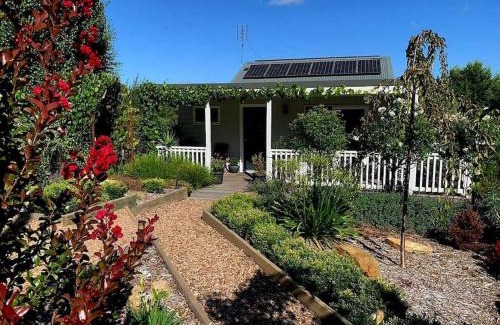 Daylesford Casa | Hidden Gem ~ Luxury Cottage near Lake Daylesford