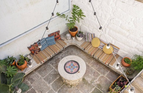 Campanha Casa | Hidden Gem near city center- garden kitchen, sauna