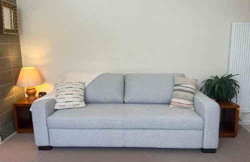 Albert Town Apartamento | Hidden Gem on Hardie, Wanaka