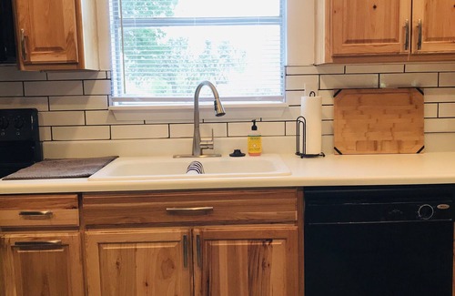 Uvalde Casa | Hidden Gem on the Crystal clear water of the Nueces River
