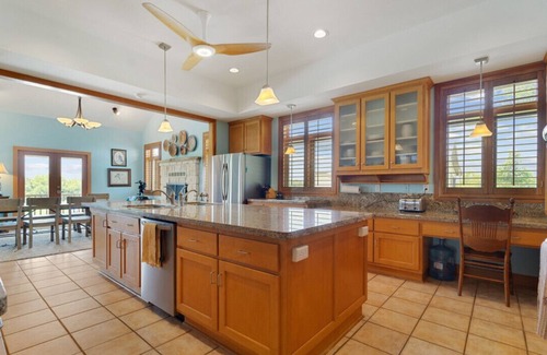 New Ulm Casa | Hidden Gem: Spacious Countryside Retreat w/ Pool