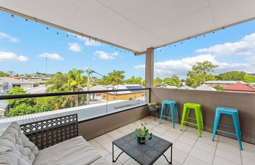 New Farm Apartamento | Hidden in New Farm ~ 1 Bed/1 Bath /1 Car/Views