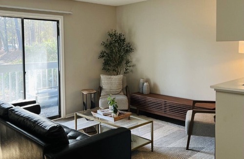 Durham Apartamento | Hidden In Plain Sight, just minutes away from Duke University/Hospital!
