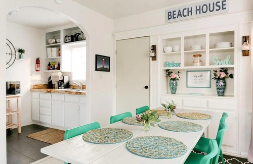 Franklin Casa | Hidden Long Beach Cottage With Private Patio and Ocean Air - NPR21-00107