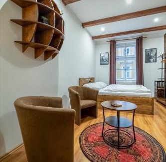 Vysehrad Apartamento | Hidden Nook of Old Prague