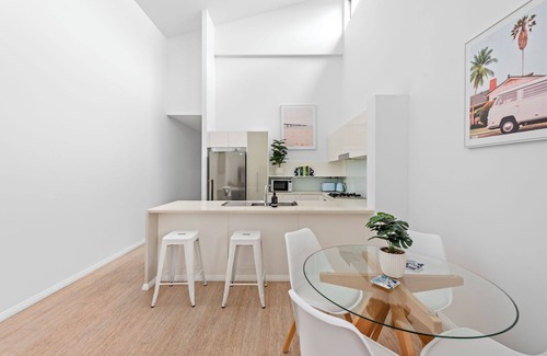 Fortitude Valley Apartamento | Hidden Oasis! 2Bed/2Bath/1Car ~ 5mins to CBD